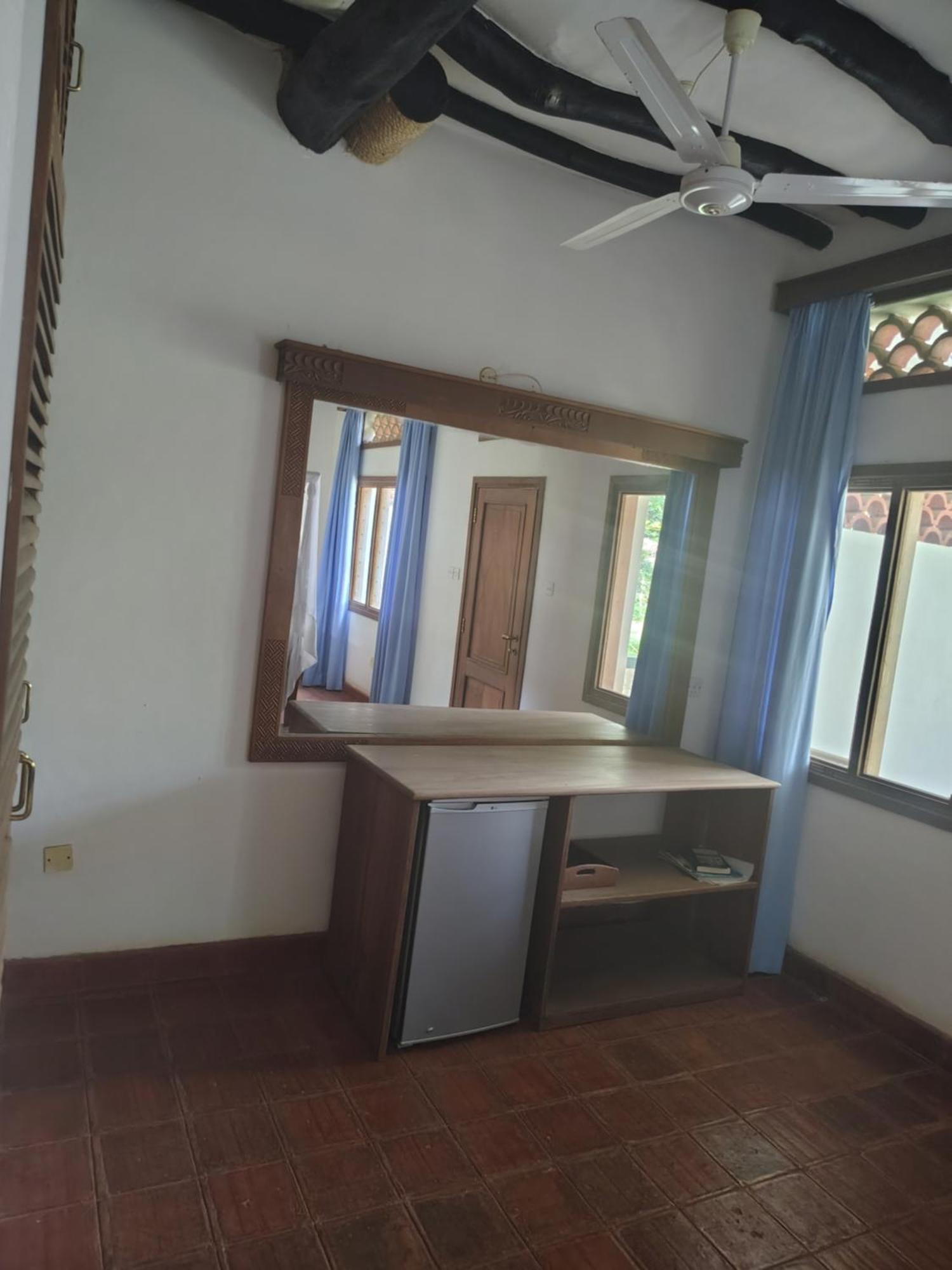 Mangro Hotel Diani Beach Bagian luar foto